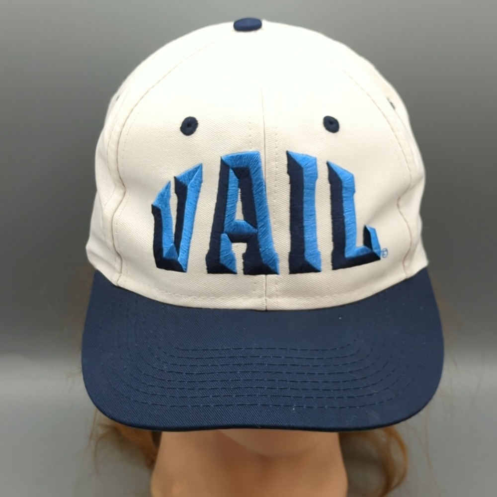 Vintage VAIL Colorado Ski Snapback Hat Cap White Blue OSFA Big Spell Out